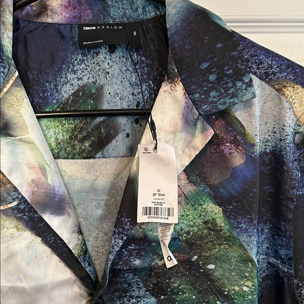 ASOS Relaxed Deep Camp Collar Long Sleeve Shirt in Dark Floral Print Men's XS - Picture 3 of 5